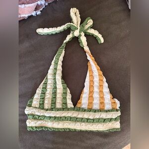 Trendy Textured puff tank.